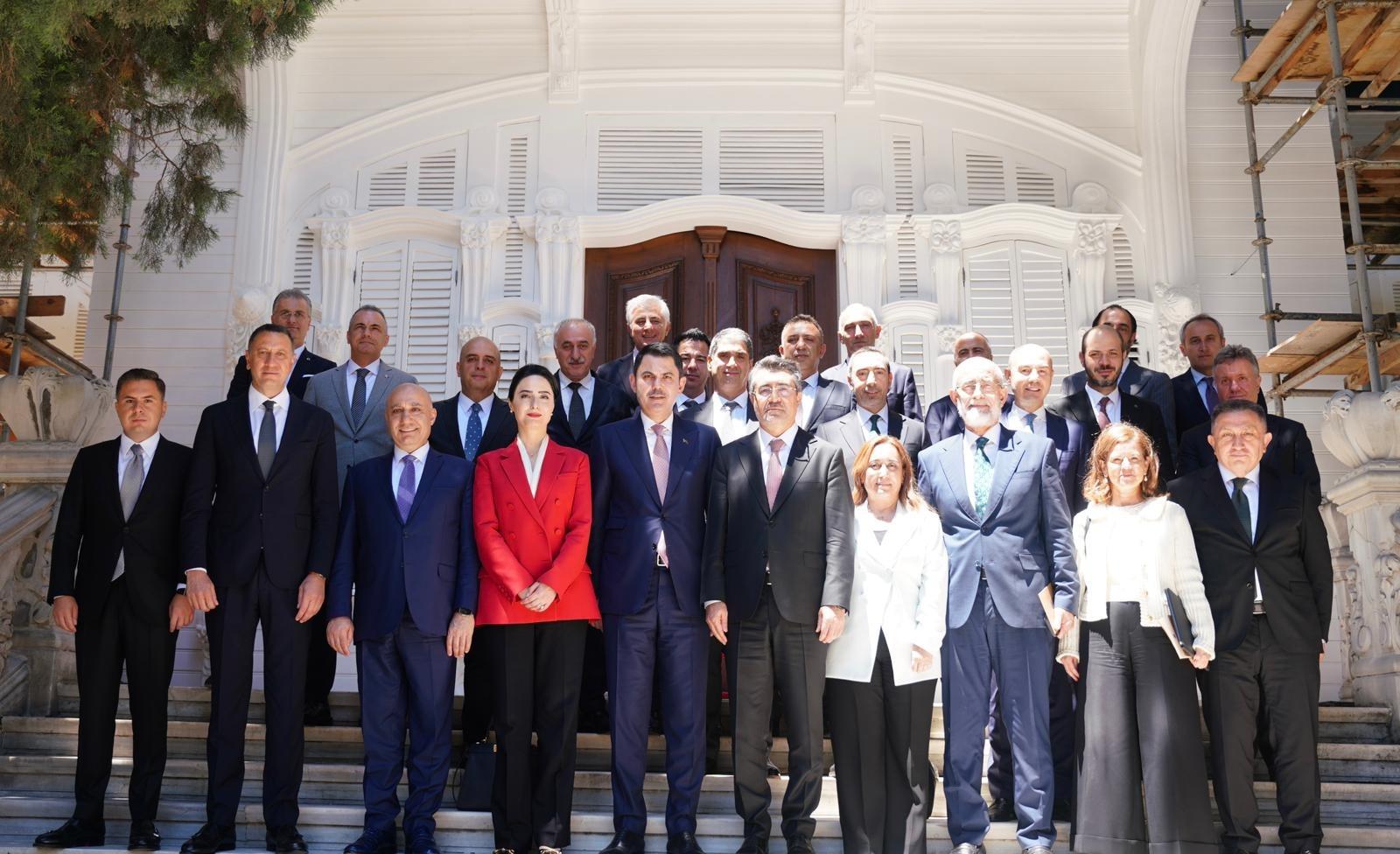 Türkiye Bankalar Birliği Yönetim Kurulu, Bakan Murat Kurum İle Bir Araya Geldi
