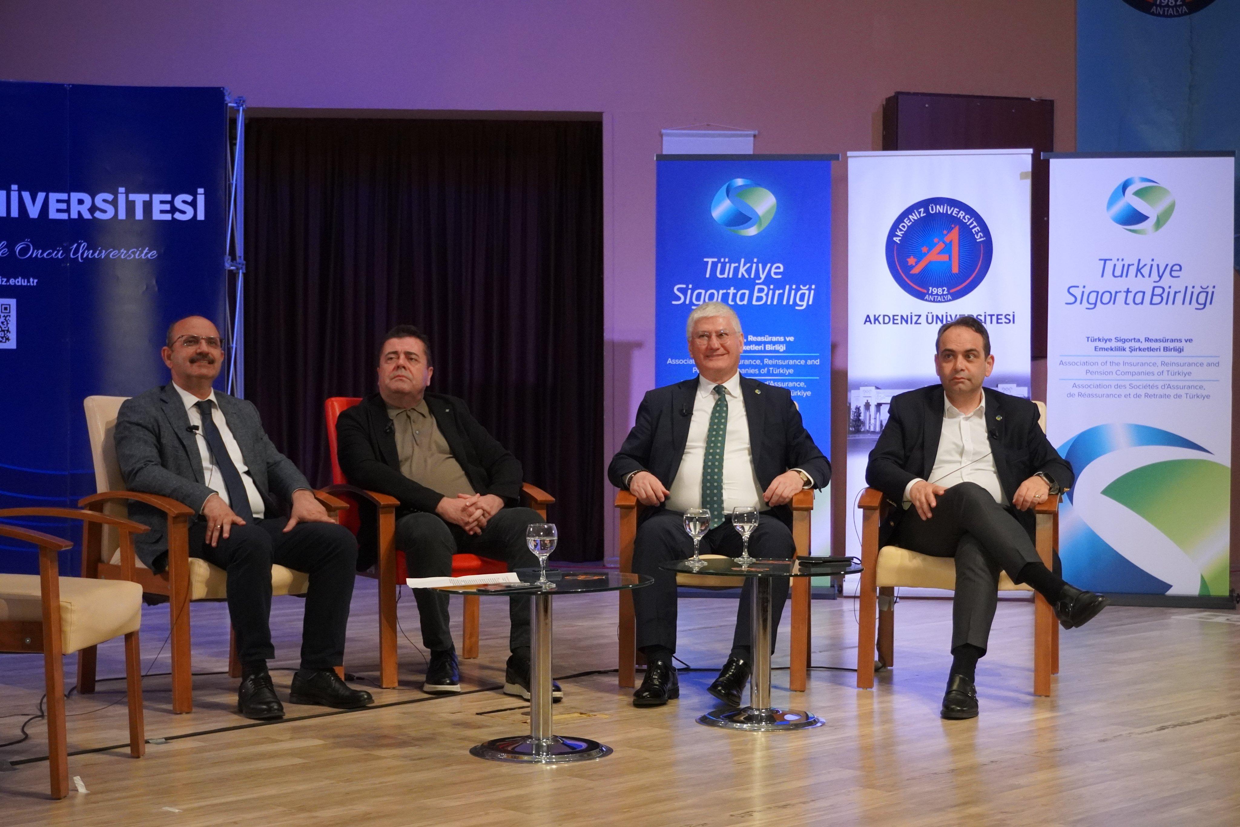 TSB Sigorta Buluşmaları Akdeniz Üniversitesi’nde Gerçekleşti