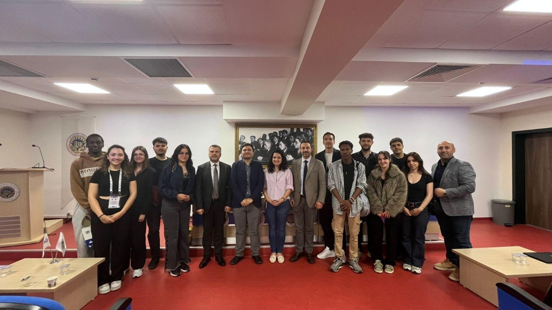 TSB, Ankara Üniversitesi Kariyer Günleri’nde öğrencilerle buluştu