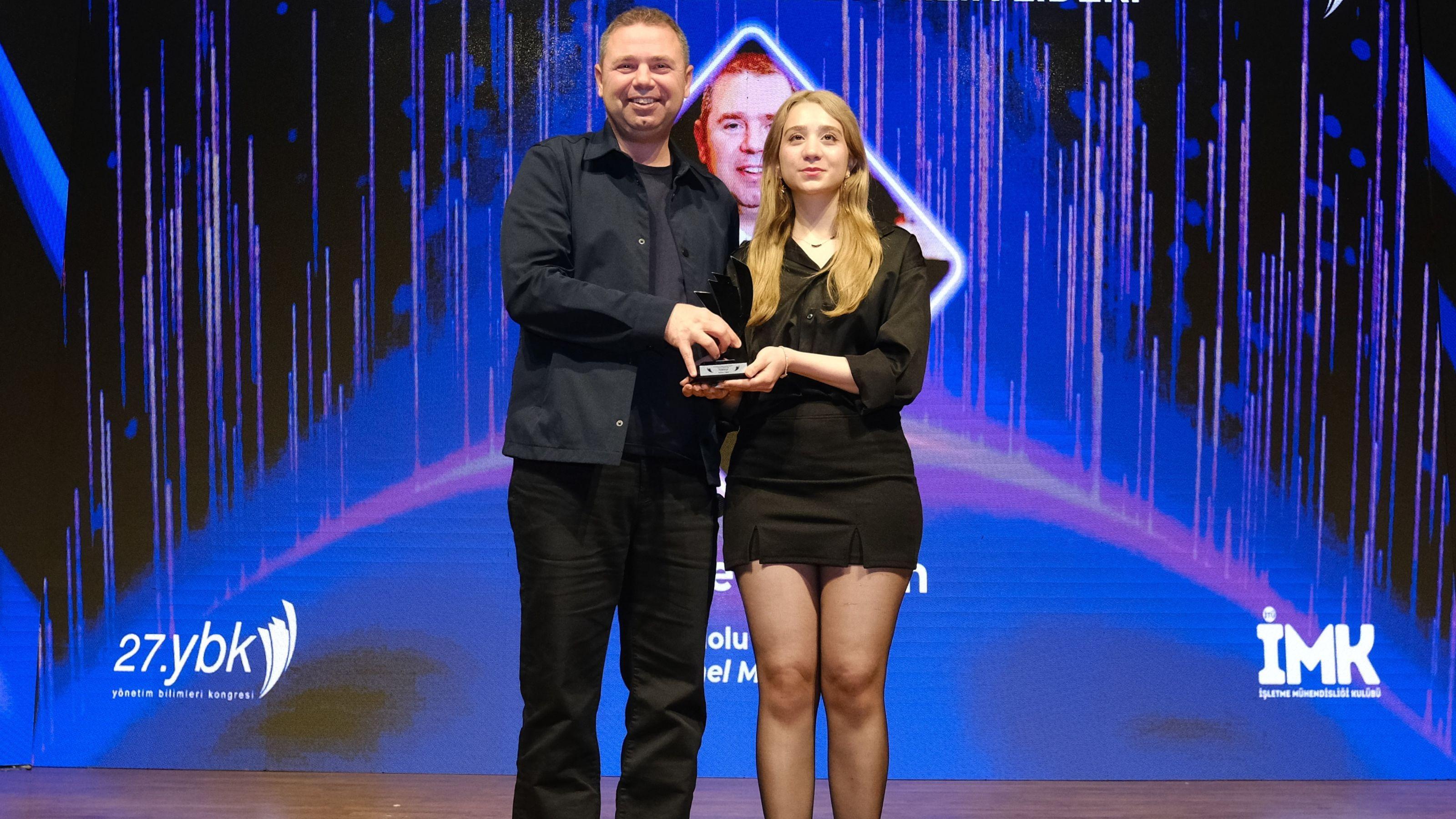 Anadolu Sigorta Genel Müdürü Tuğtan’a “Yılın Lideri” Ödülü